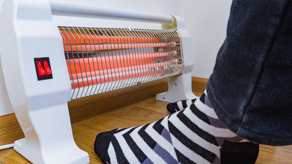 Space heaters: Comfy but expensive and dangerous Space heaters: Comfy but expensive and dangerous